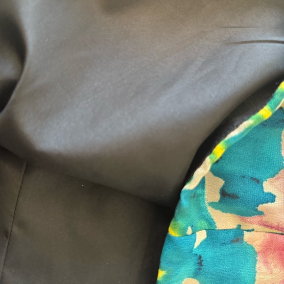 Sandro size 6 EUC Vibrant Patterned Mini Skirt - Picture 14 of 14